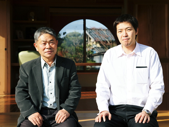 解放窓にて当社営業と